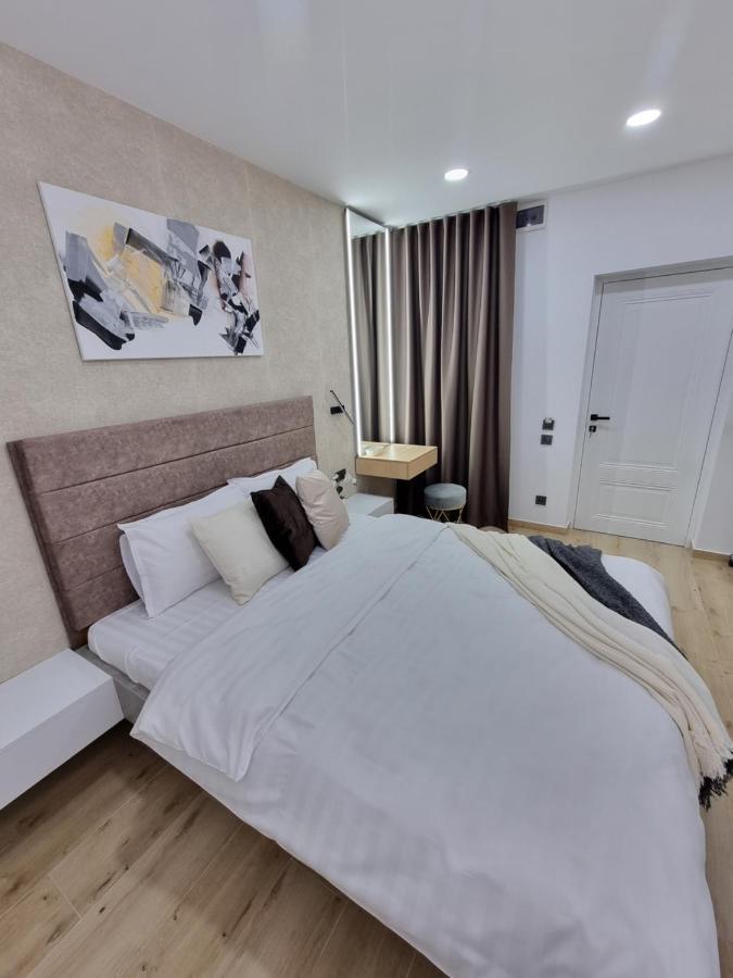 Casa Chiper - Apartament Parter Braşov Eksteriør billede