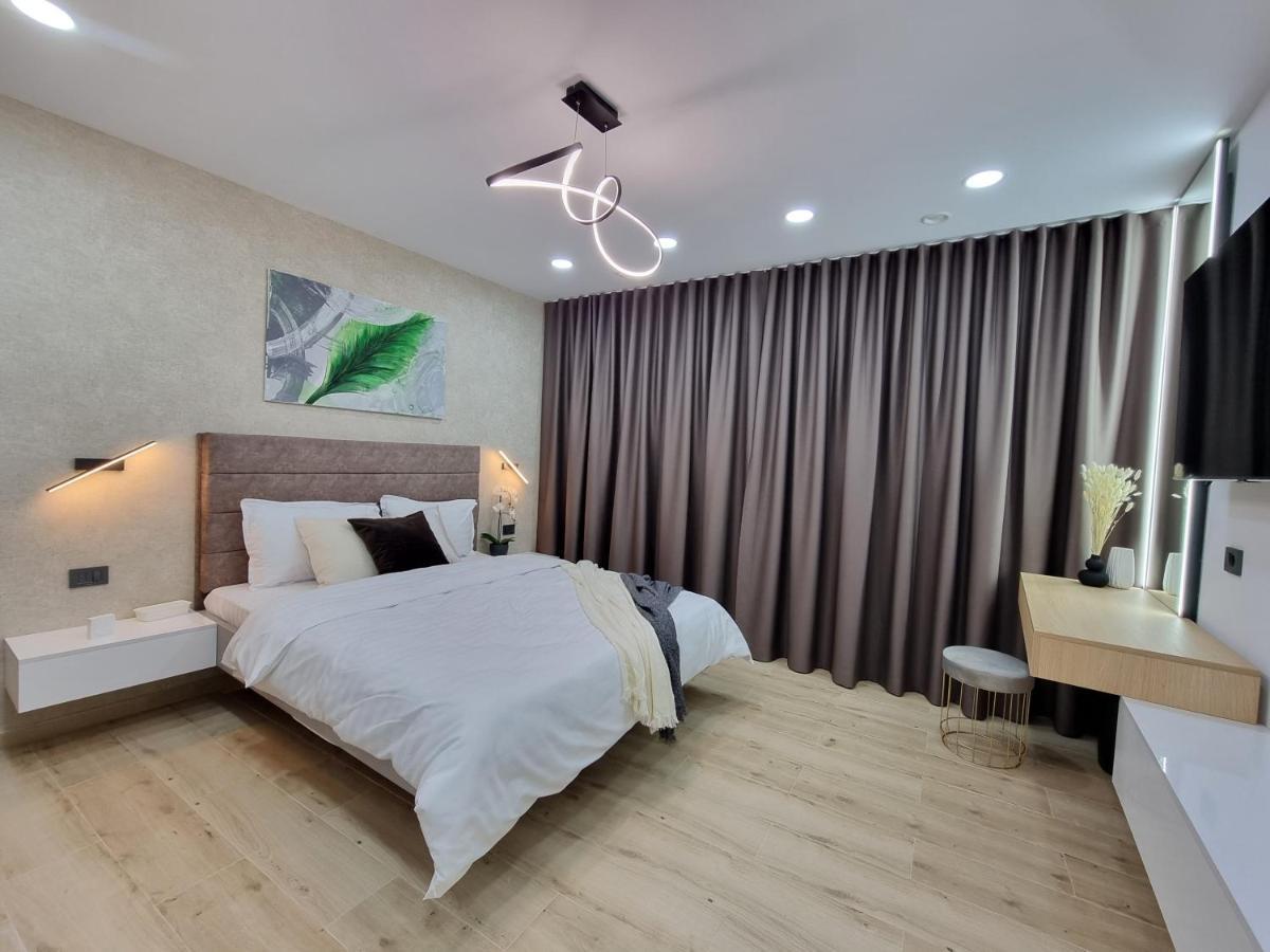 Casa Chiper - Apartament Parter Braşov Eksteriør billede