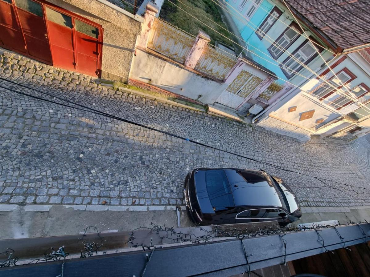 Casa Chiper - Apartament Parter Braşov Eksteriør billede